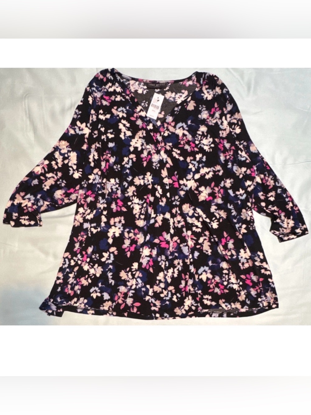 Lane Bryant Floral Knit Blouse 22/24 Plus 3/4 Sleeve Black Pink Blue V-Neck